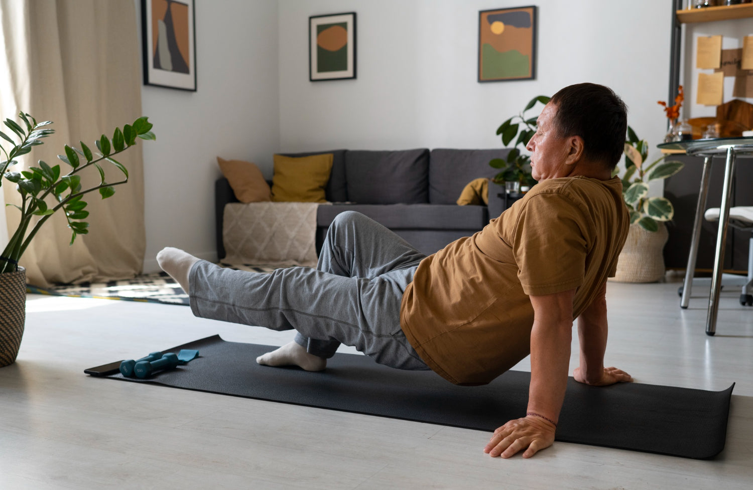 How To Stay Injury-Free While Exercising At Home